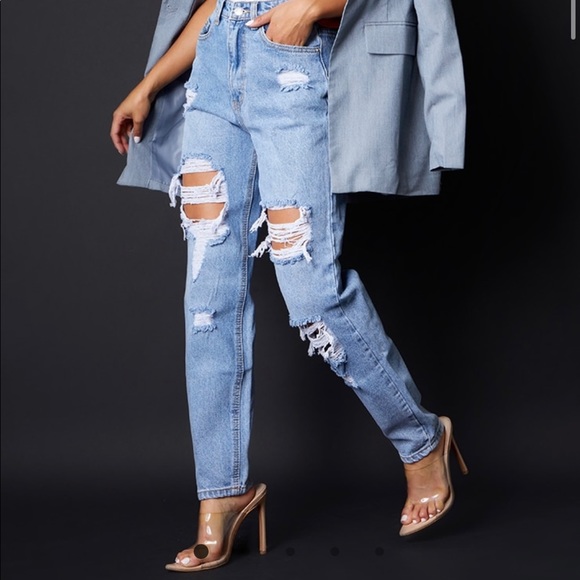 PrettyLittleThing Denim - MOM JEANS